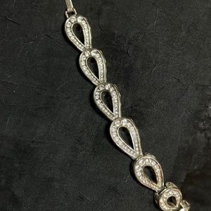 Brighton Plaza Teardrop Hearts Bracelet
